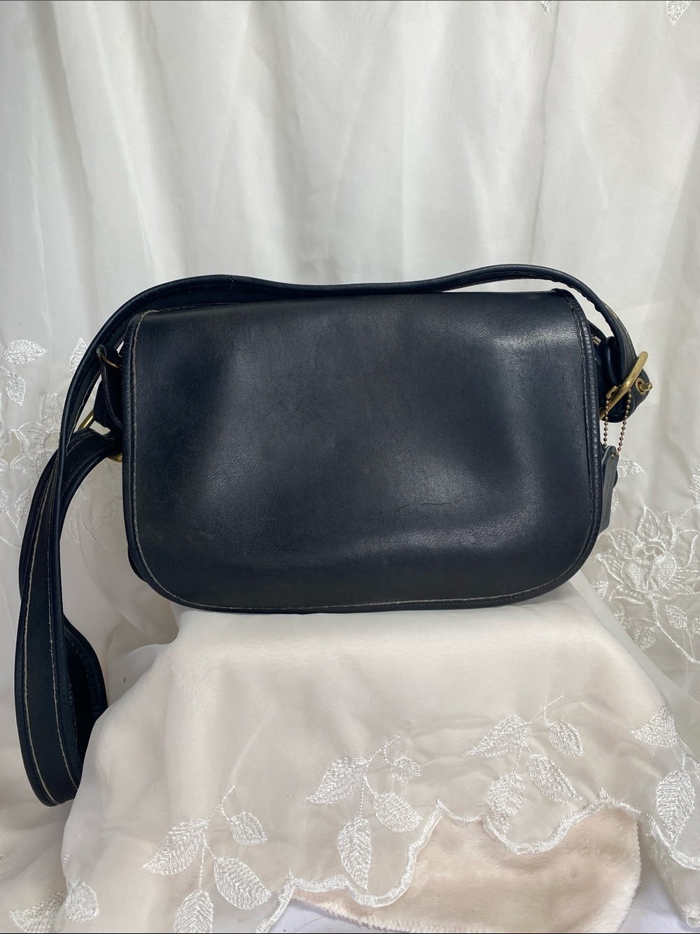 Vintage Coach 9951 Patricias Legacy Black Leather Crossbody Shoulder Bag